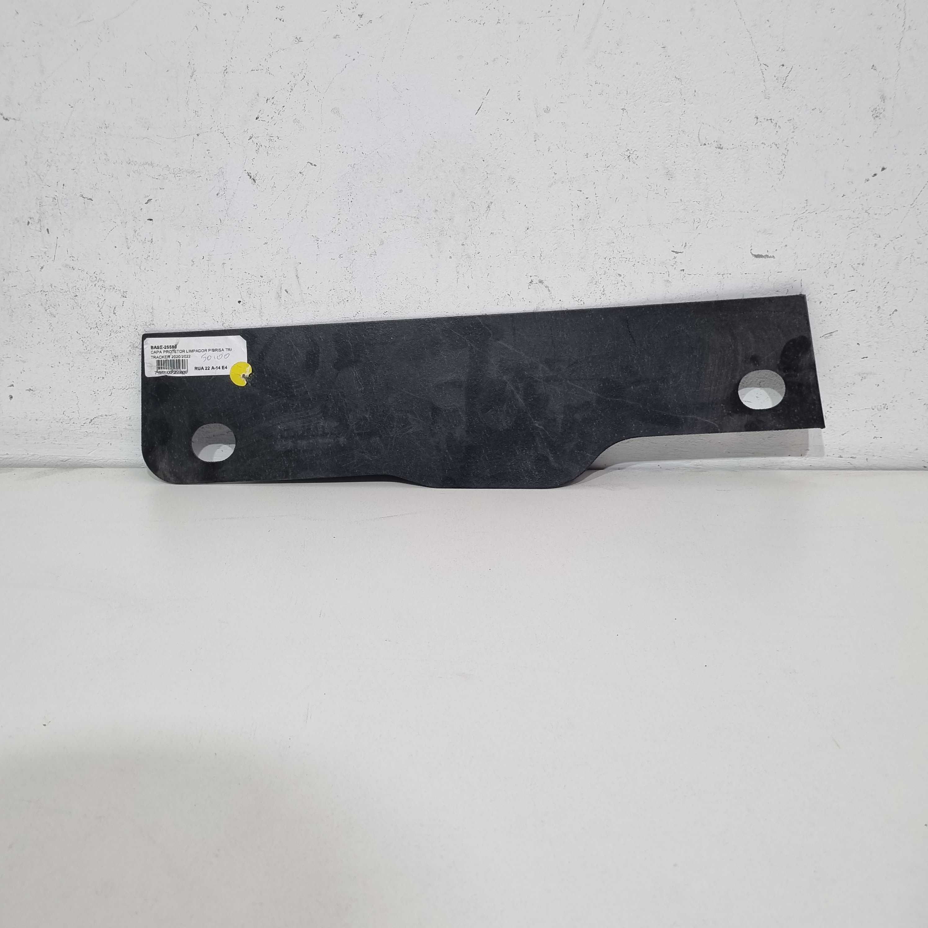 Capa Protetora Limpador Traseiro Chevrolet Tracker 2020/2022 Preto 6