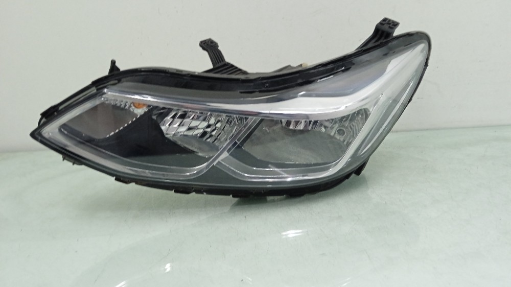 Farol Esquerdo Recuperado Sem Led Chevrolet Cruze 2017/2021 Esquerdo/motorista 1