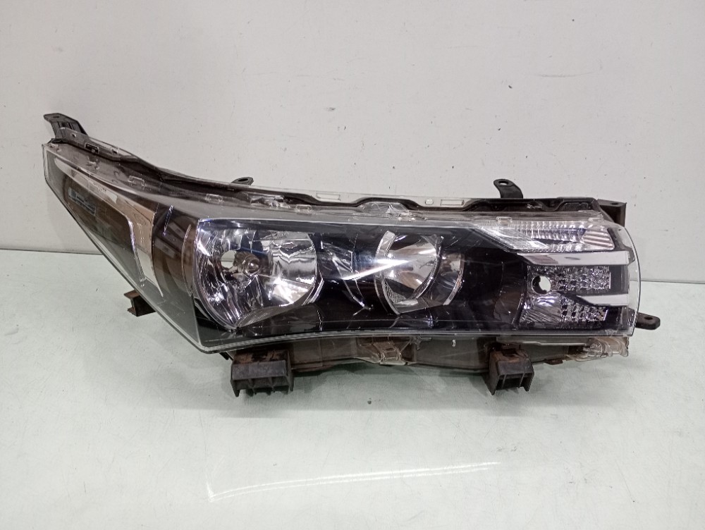 Farol Dianteiro Direito Toyota Corolla 2015/2018 3