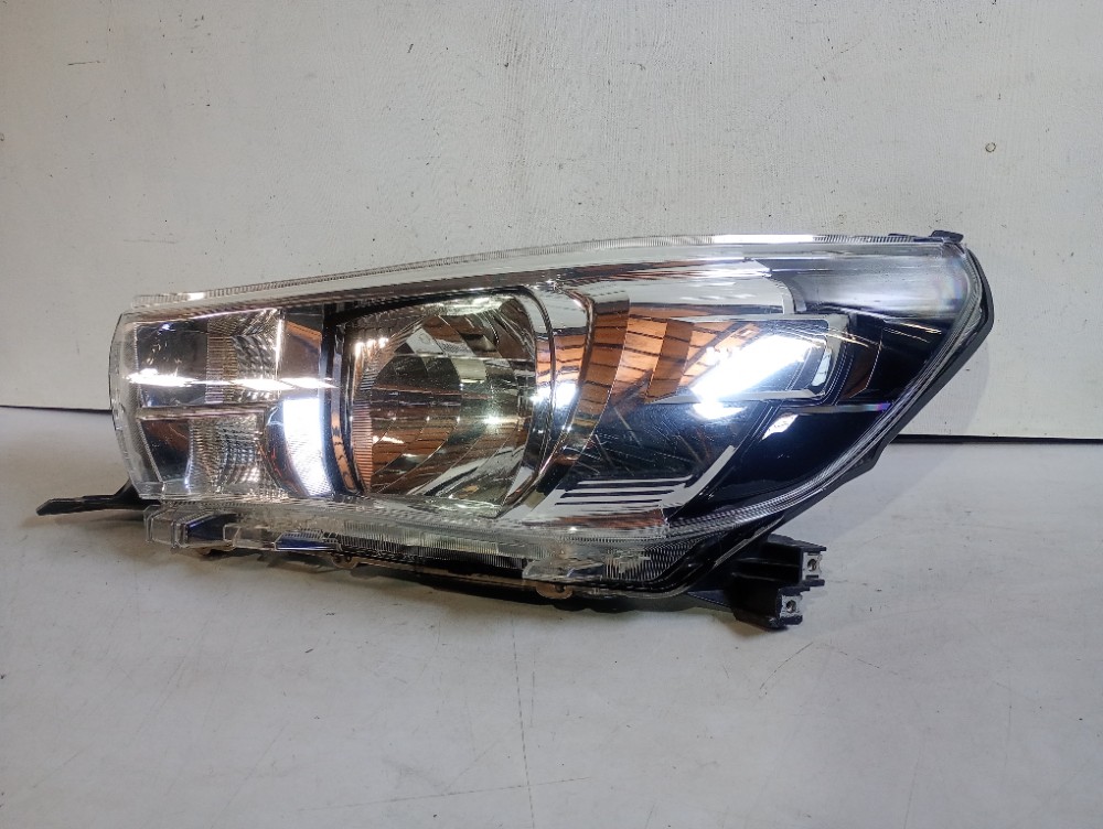 Farol Esquerdo Toyota Hilux 2018/22 Foco Simples Rec Esquerdo/motorista 2