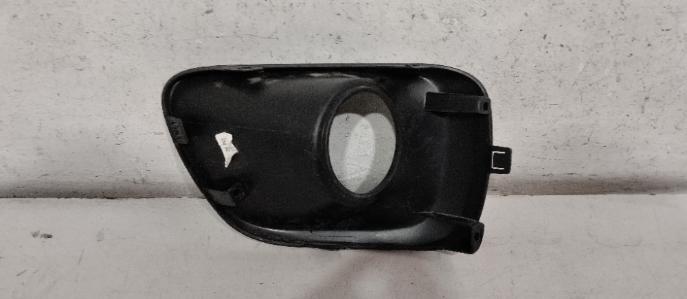 Moldura Direita Farol Milha Fiat Mobi 2020/2022 Recuperado Direito 4