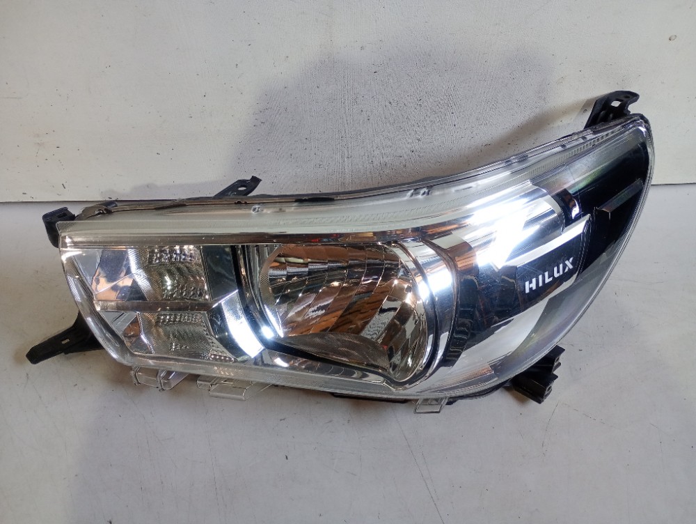 Farol Esquerdo Toyota Hilux 2018/22 Foco Simples Rec Esquerdo/motorista 3