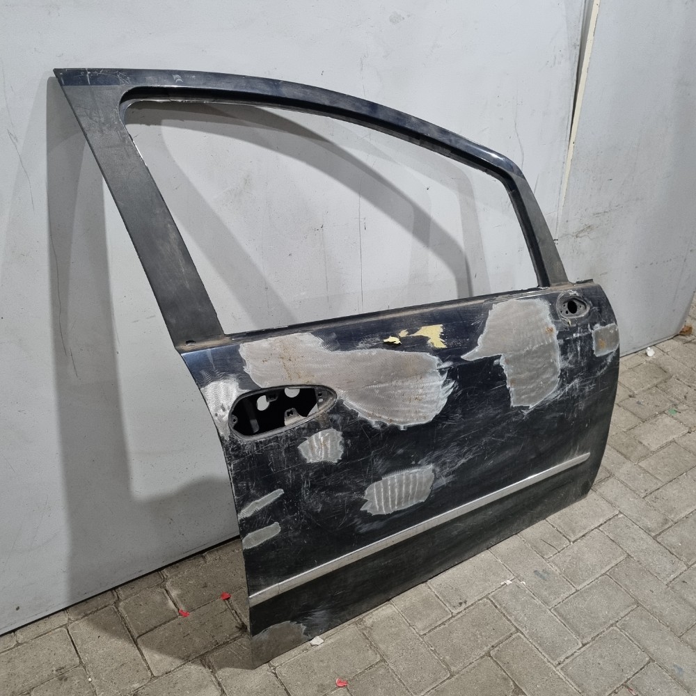 Porta Dianteira Do Lado Direito Fiat Punto 2008/2013 Dianteira 3