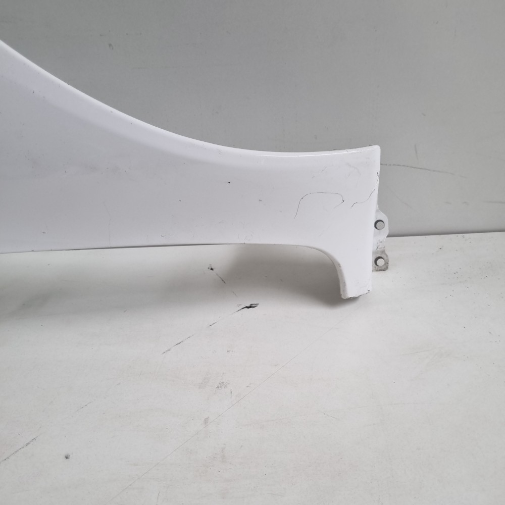 Paralama Dianteiro Do Lado Direito Toyota Hilux 2017/202 3