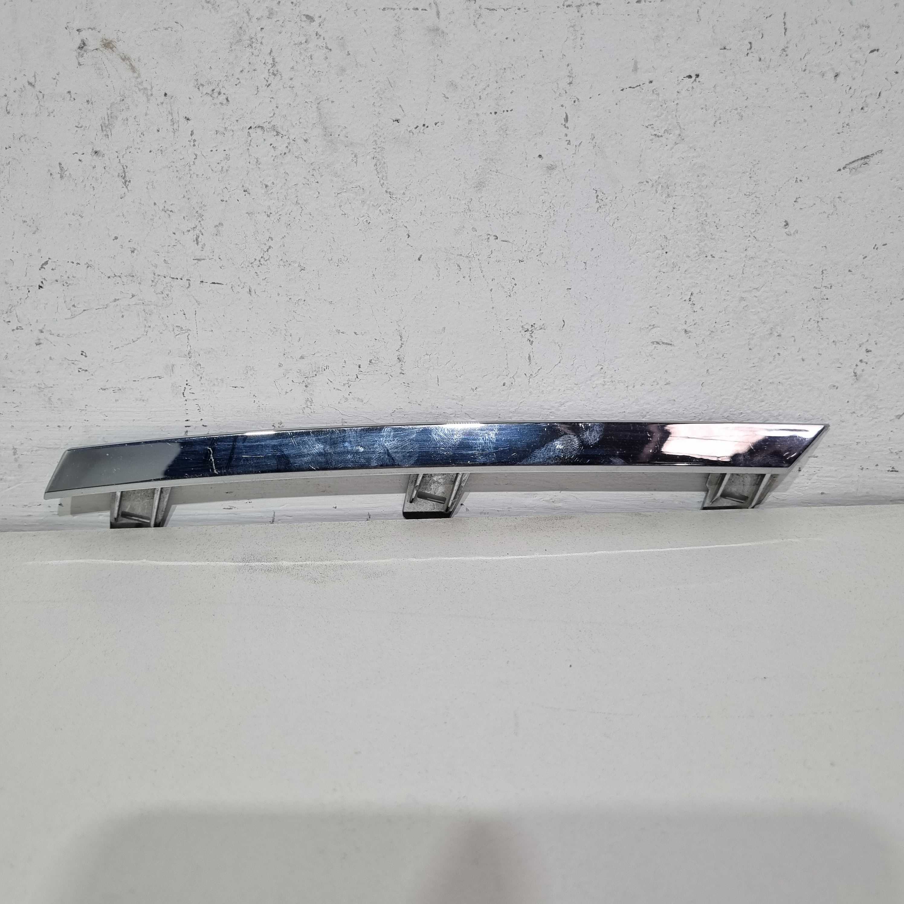 Moldura Cromada Esquerda Da Grade Frontal Corolla 2015/2017 Cromado 6