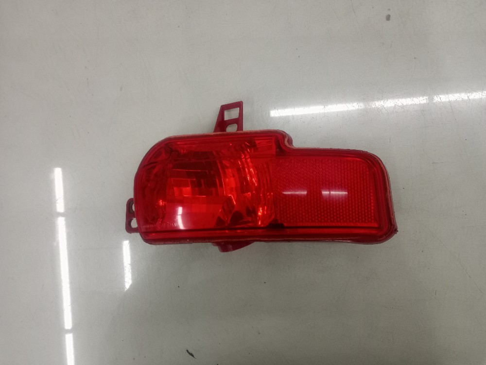 Refletor Traseiro Direito Peugeot 207 2008/2014 Recuperado 1