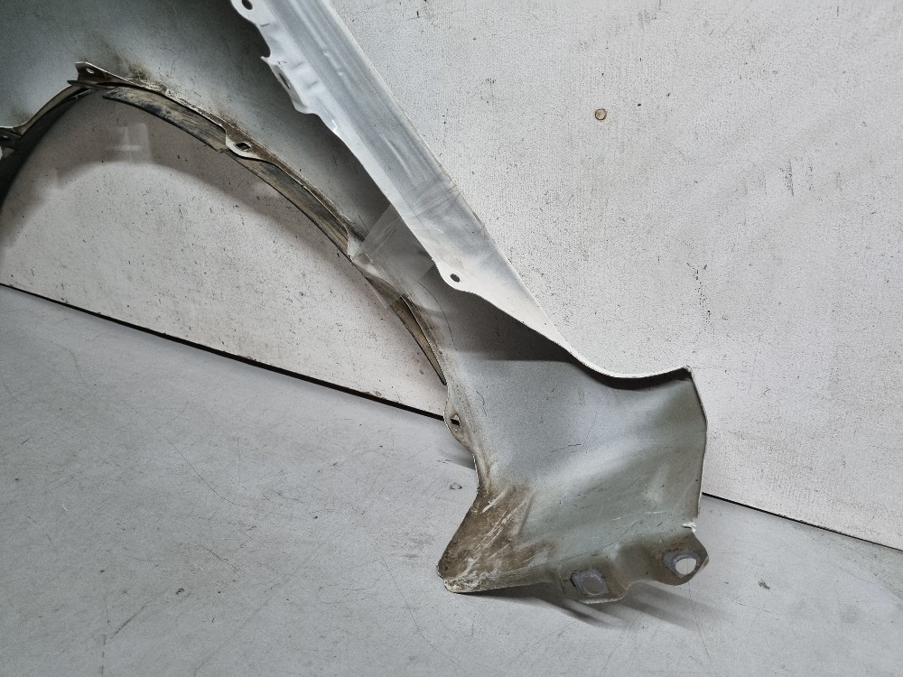 Paralama Direito Toyota Hilux 2016 2017 2018 2019 20 21 2022 6