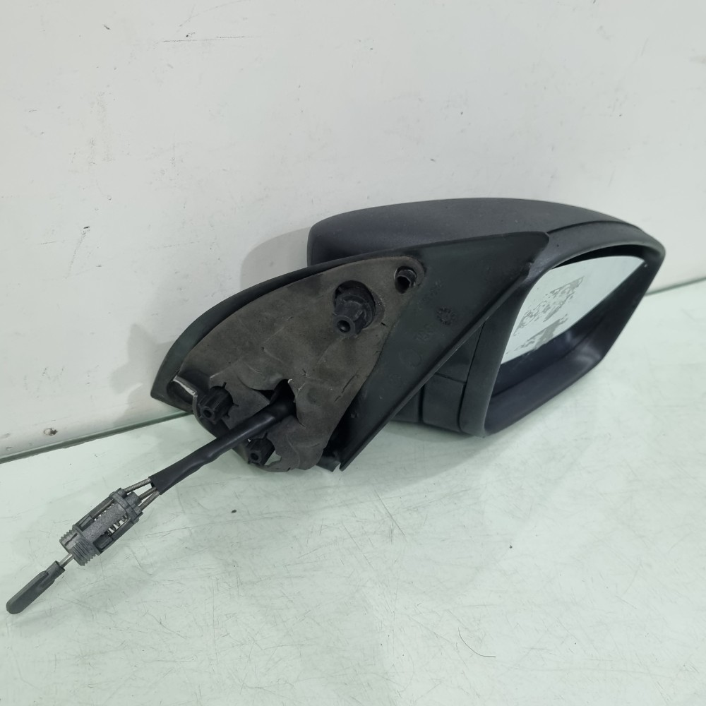 Retrovisor Direito Manual Volkswagen Gol G6 2012/2022 Usado. 3