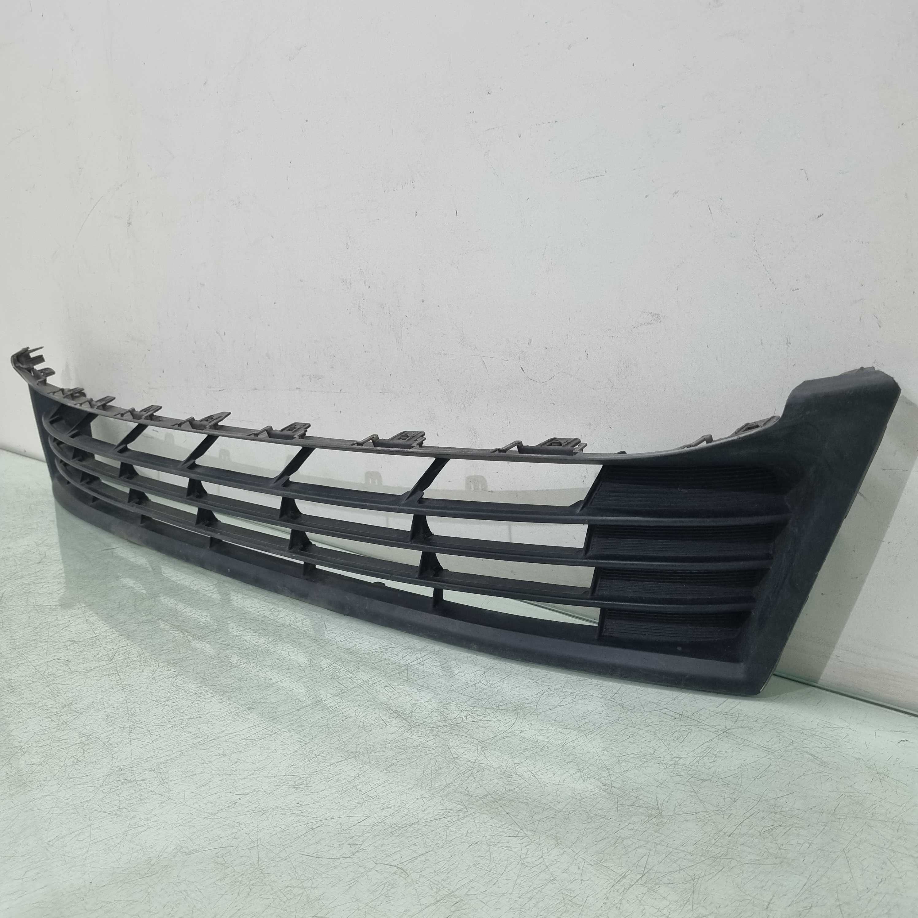 Grade Inferior Para-choque Dianteiro Corolla 2015/2018 Usado 3