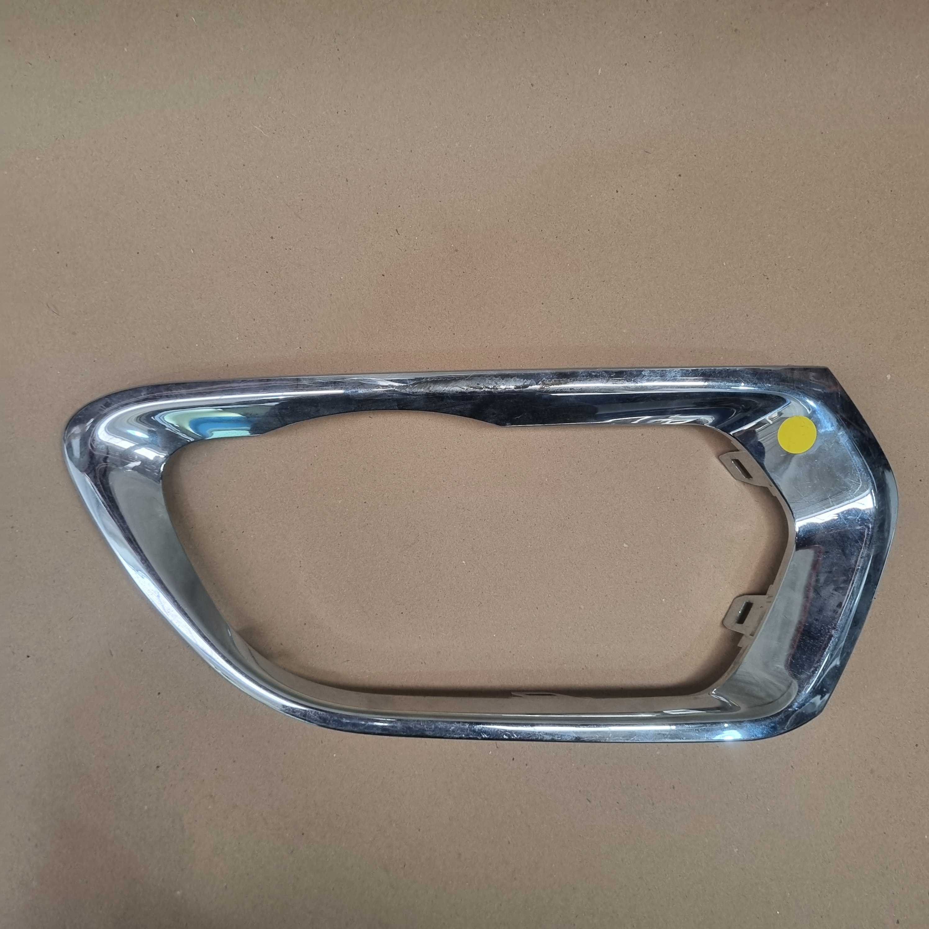 Friso Moldura Farol Milha Esquerdo Renault Sandero 2015/2019 Cromado 1