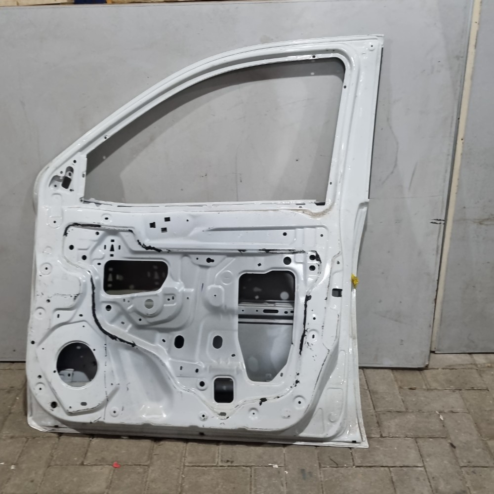 Porta Dianteira Direita Nissan Frontier 2017/2023 Recuperada 4