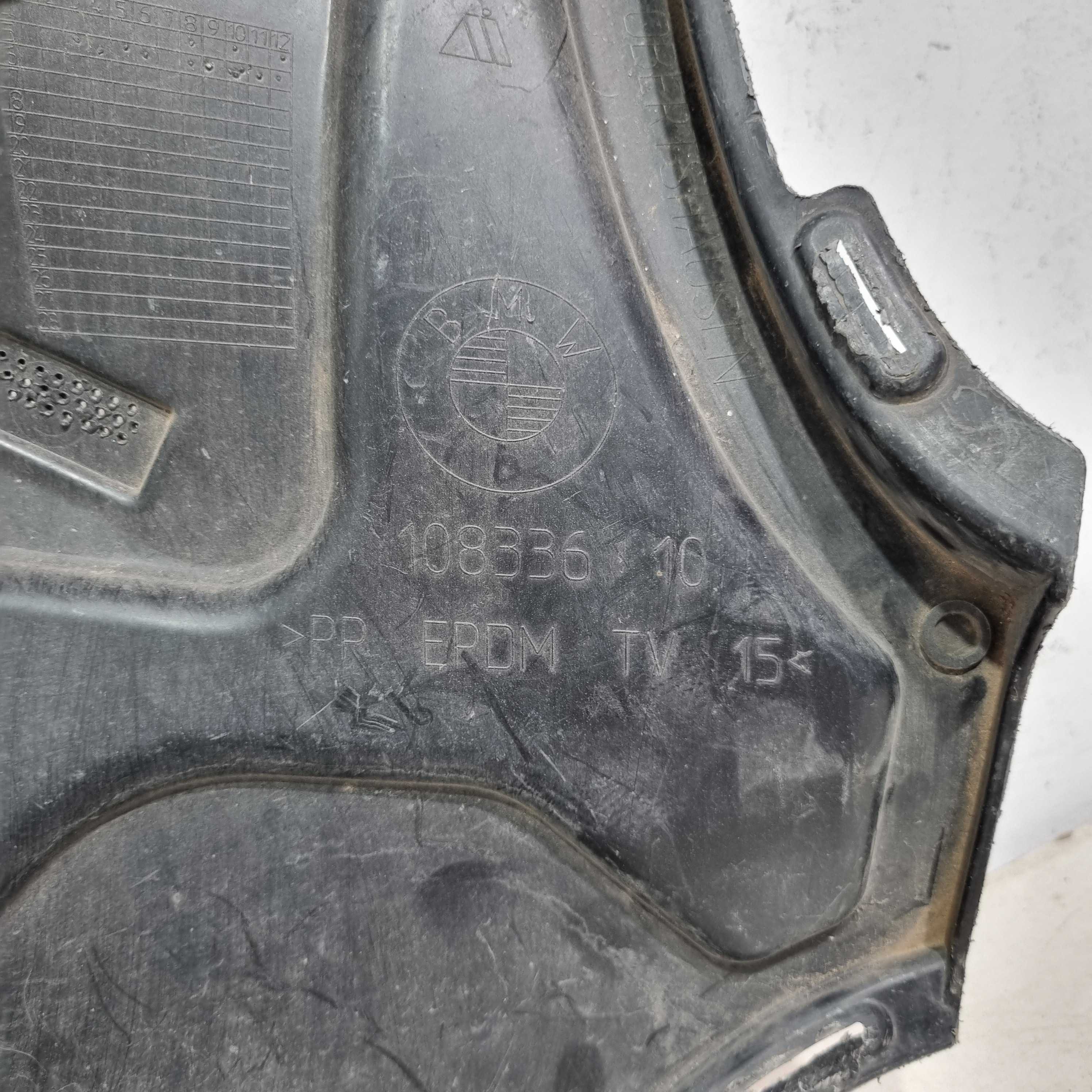 Moldura Do Farol De Milha Bmw X1 Modelos 2014/2019 Esquerdo 3