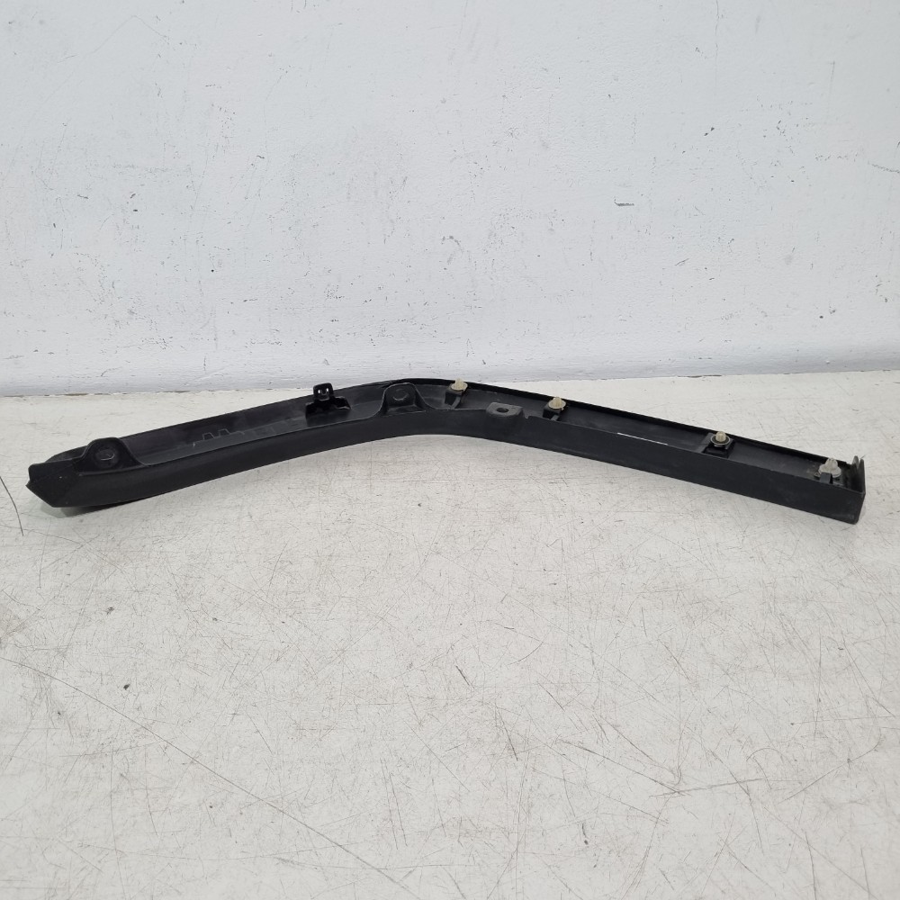 Moldura Traseira Do Lado Esquerdo Toyota Rav4 2019/2023 4
