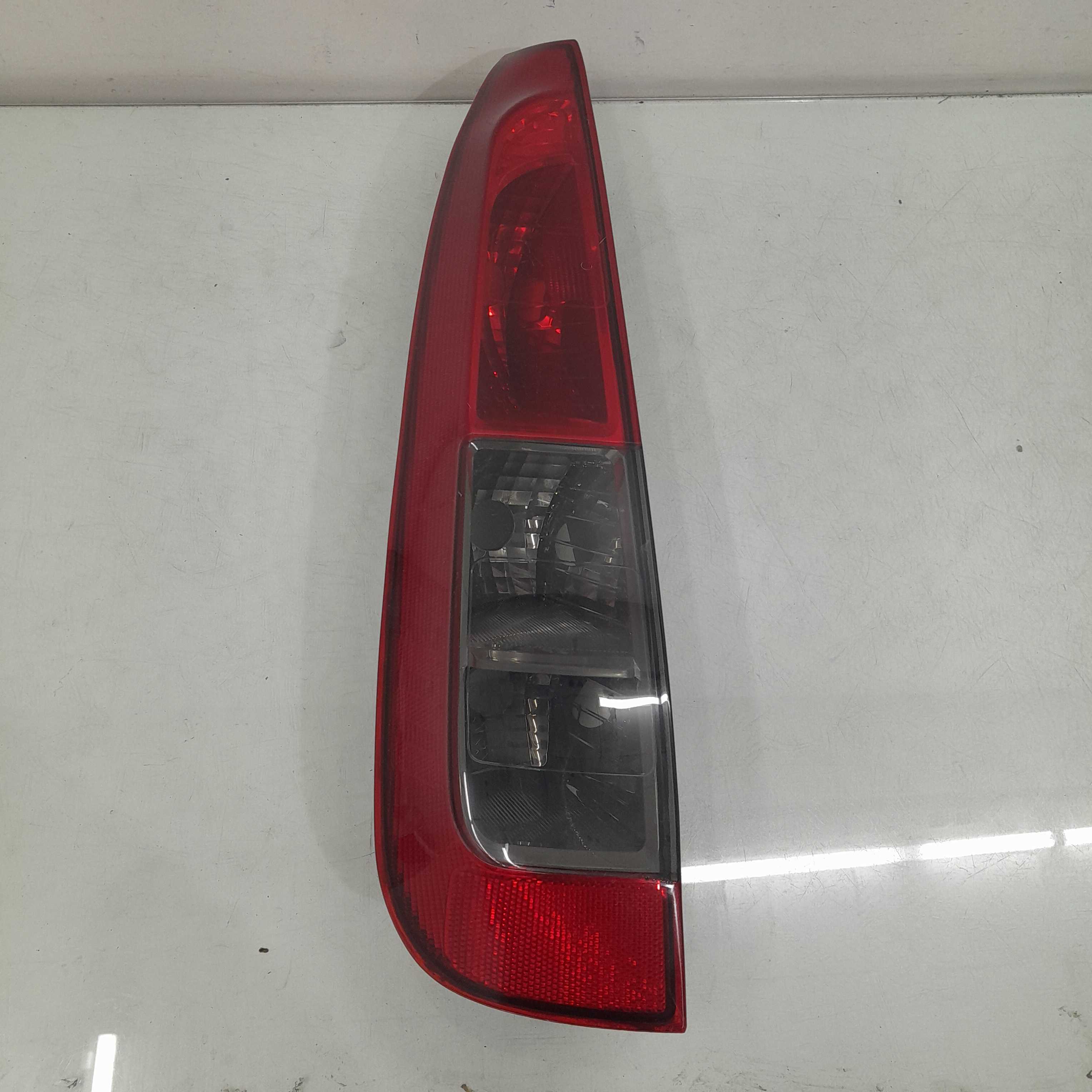 Lanterna Esquerda Recup Ford Fiesta Hatch 2010/2014 Original 1