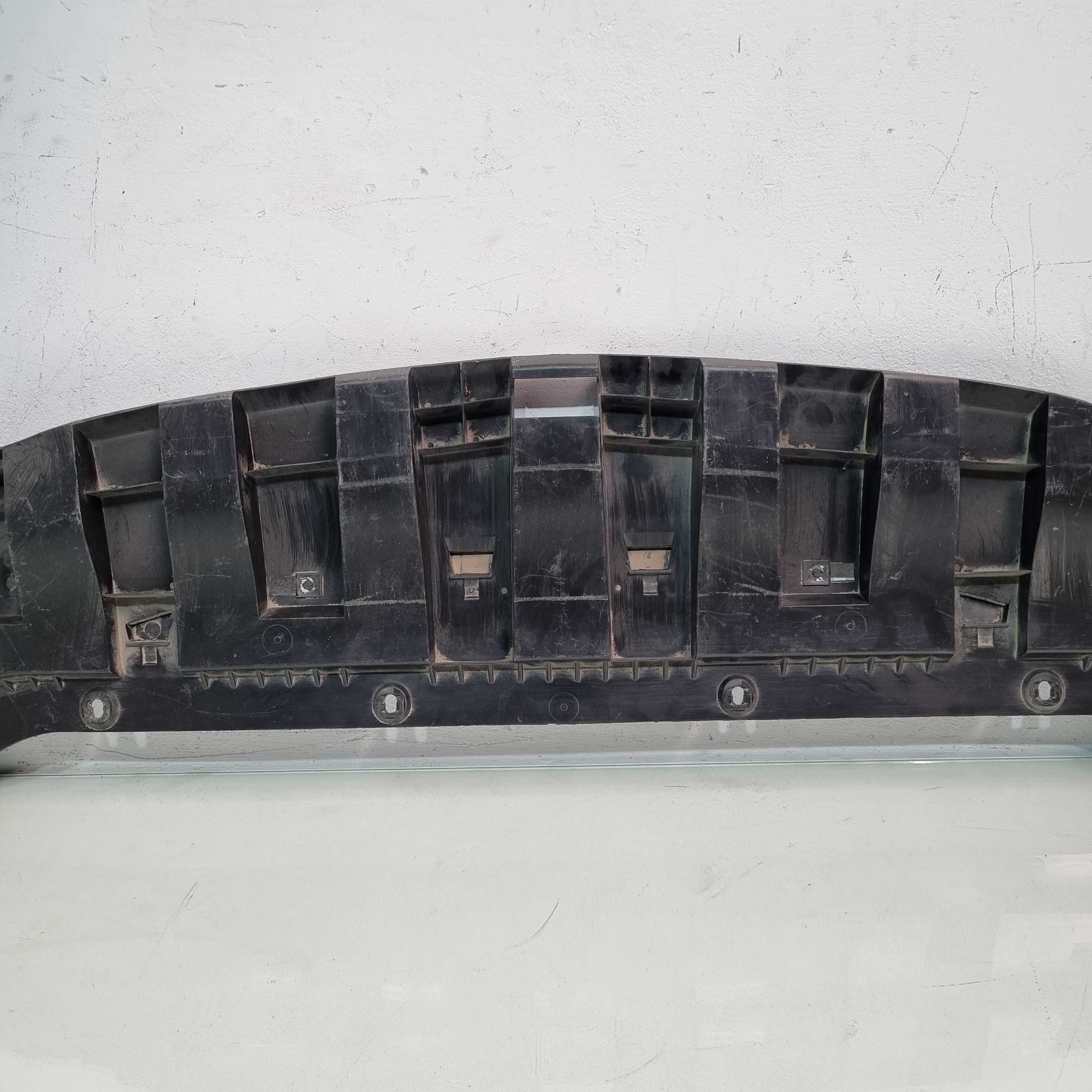 Defletor Inferior Parachoque Chevrolet Onix Sedan 2020/2023 3