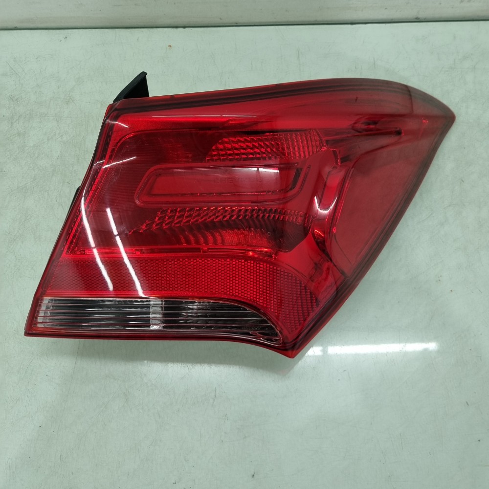 Lanterna Do Lado Direito Chevrolet Prisma Modelos 2017/2019 Direito/passageiro 1