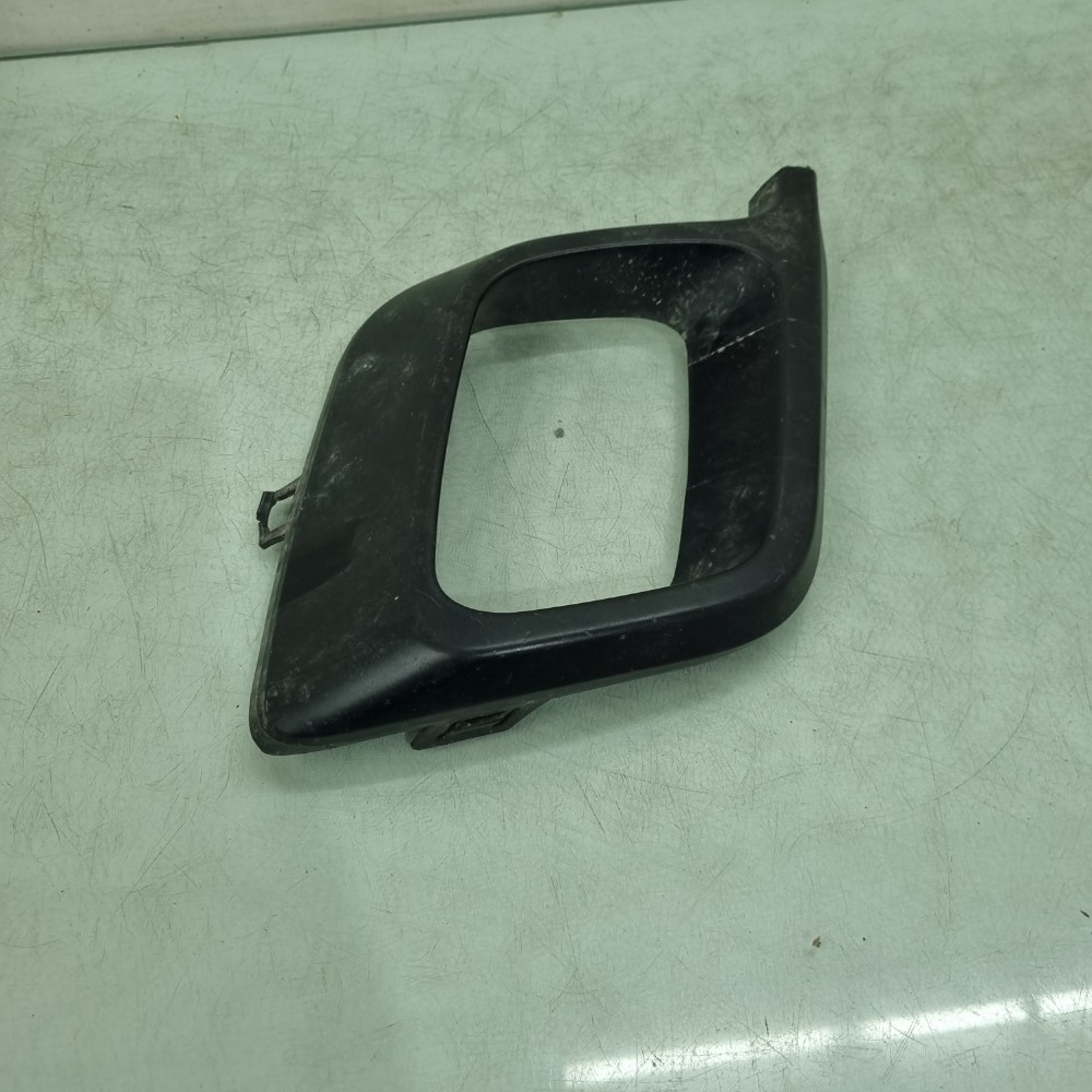 Moldura Esquerda Grade Inferior Jeep Compass 2016/2020 2