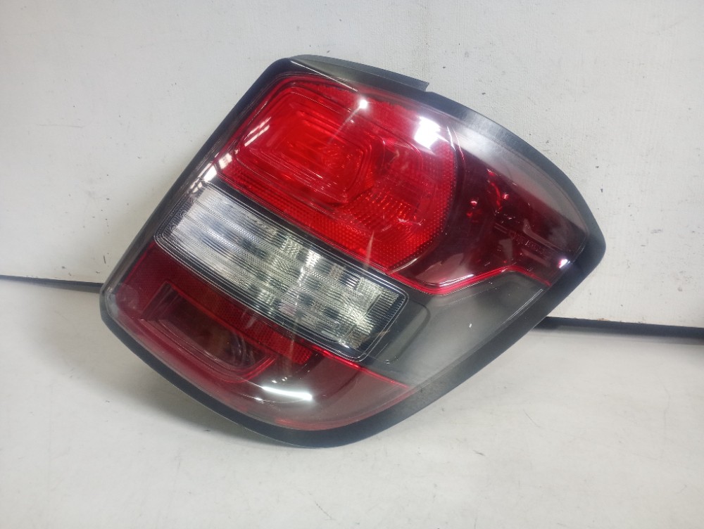Lanterna Dir. Fumê Chevrolet Spin 2013/2016 Original Usada. Direito/passageiro 1