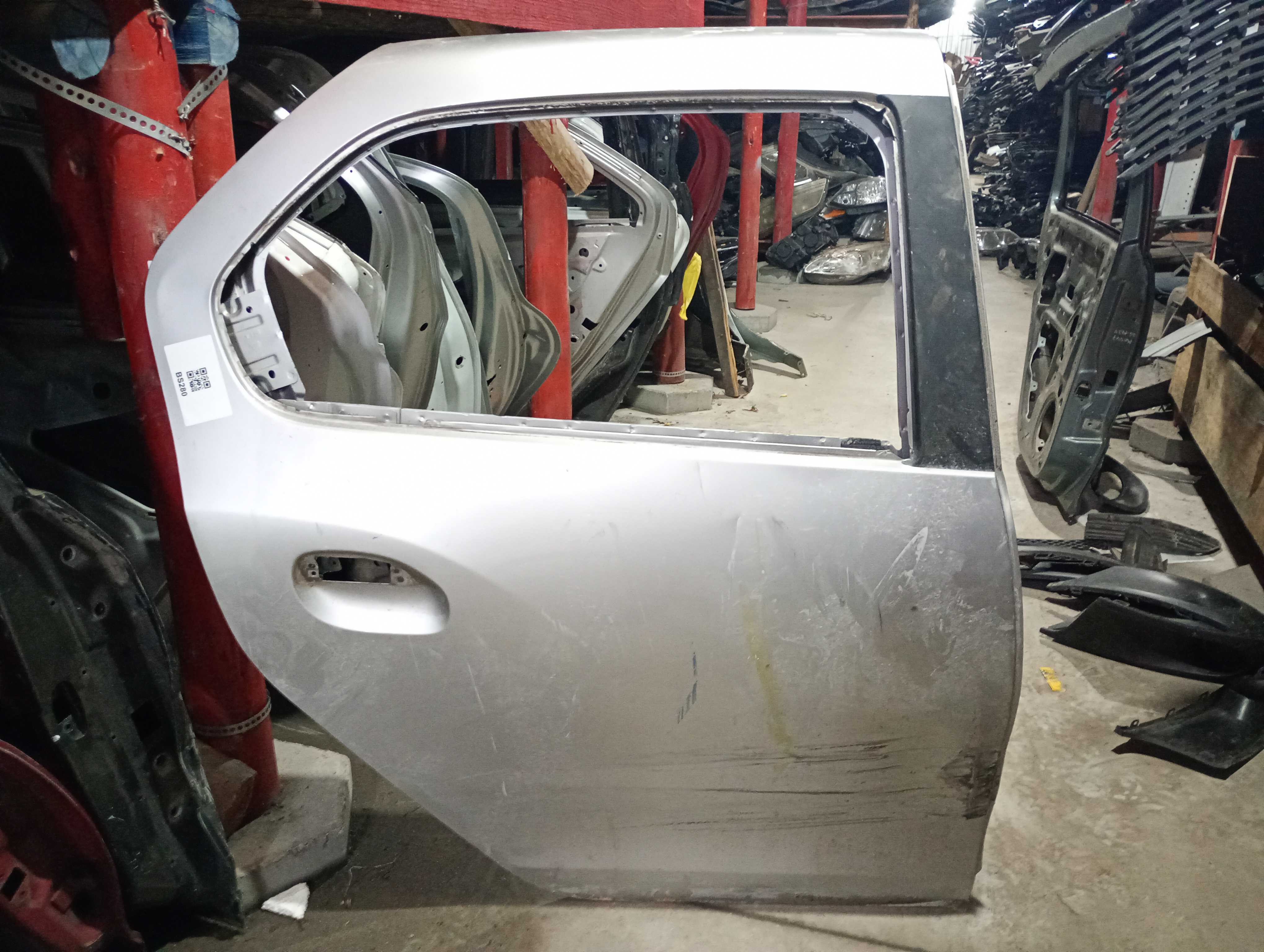 Porta traseira direita Renault Logan 2014/2021