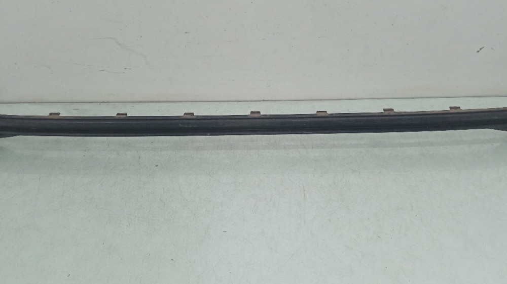 Friso Do Para-choque Traseiro Vw Virtus 2017/2021 Seminovo. 1