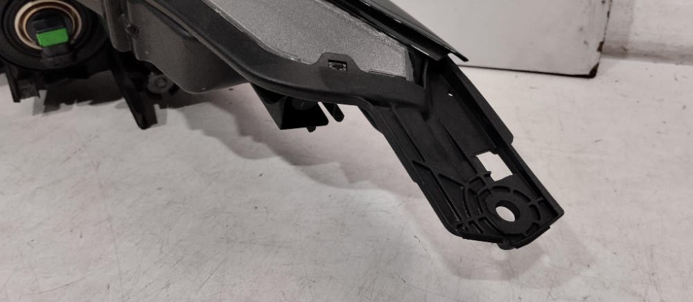 Farol Direito Do Honda Hr-v 2019 / 2022 Direito/passageiro 5