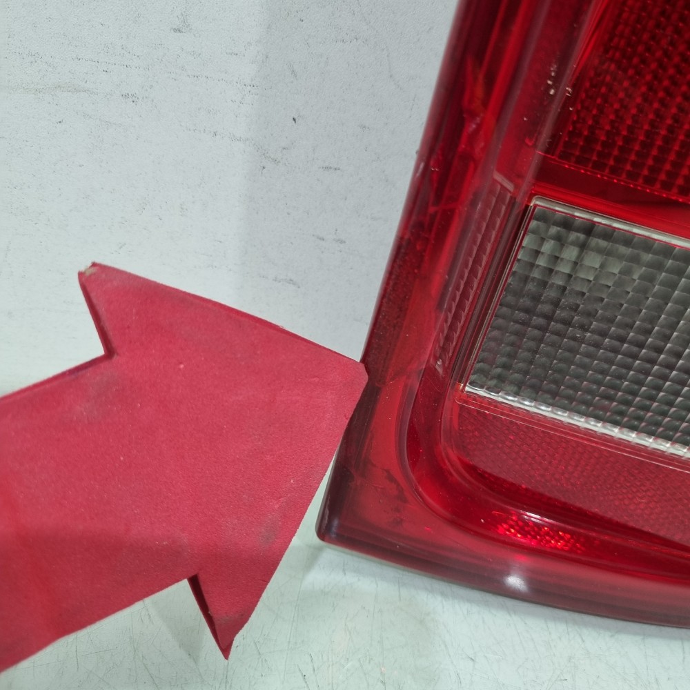 Lanterna Traseira Direita Volkswagen Amarok 2012/2016 Direito/passageiro 4