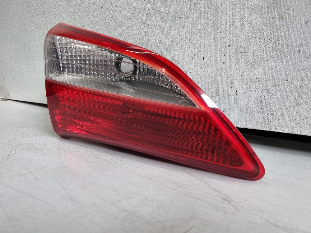Lanterna Esquerda Da Tampa Hyundai Hb20 Hatch 2013/2019 Esquerdo/motorista 2