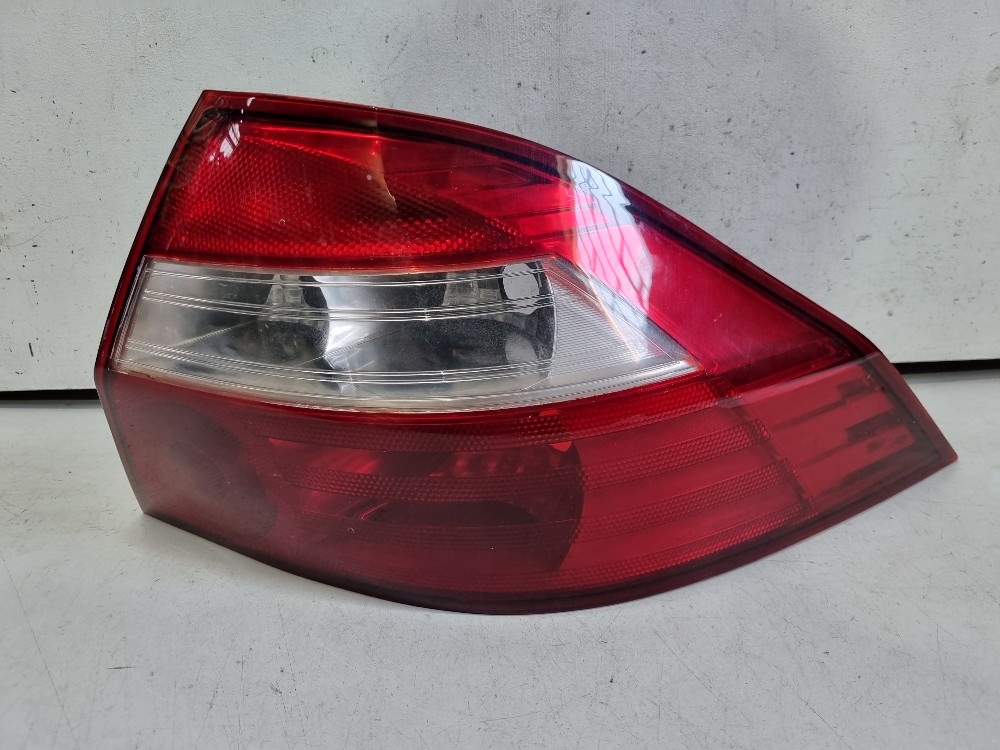 Lanterna Direita Para Chevrolet Prisma 2006 / 2011 Direito/passageiro 1
