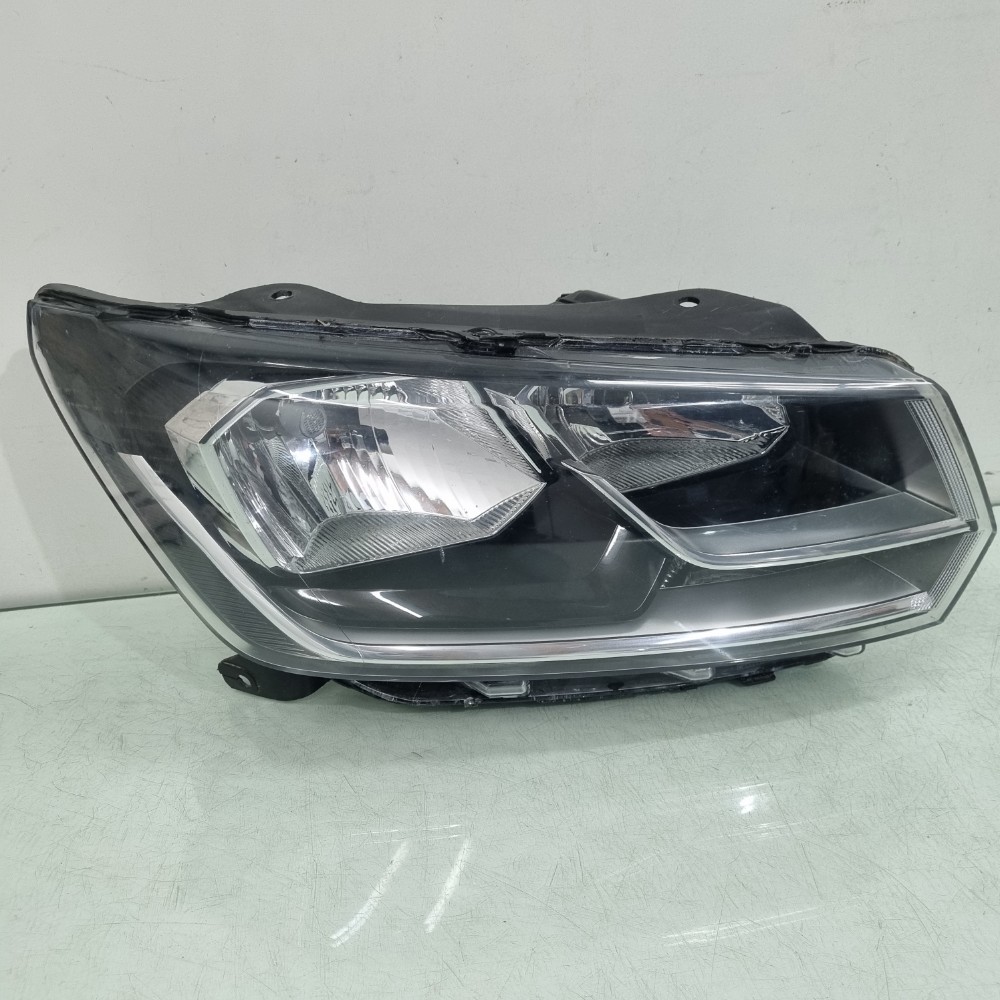 Farol Direito Volkswagen Saveiro G7 2017 À 2020 Recuperado. Direito/passageiro 2
