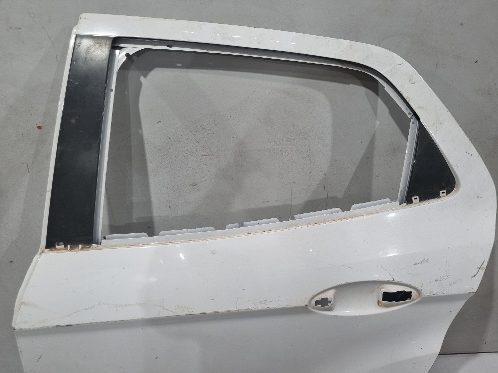 Porta traseira esquerda Ford EcoSport 2013/2021 recuperada 3