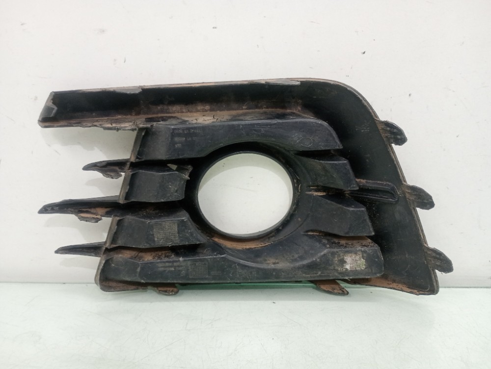 Moldura Direita Farol De Milha Volkswagen Gol G7 2016/2018 Preto Direito 3
