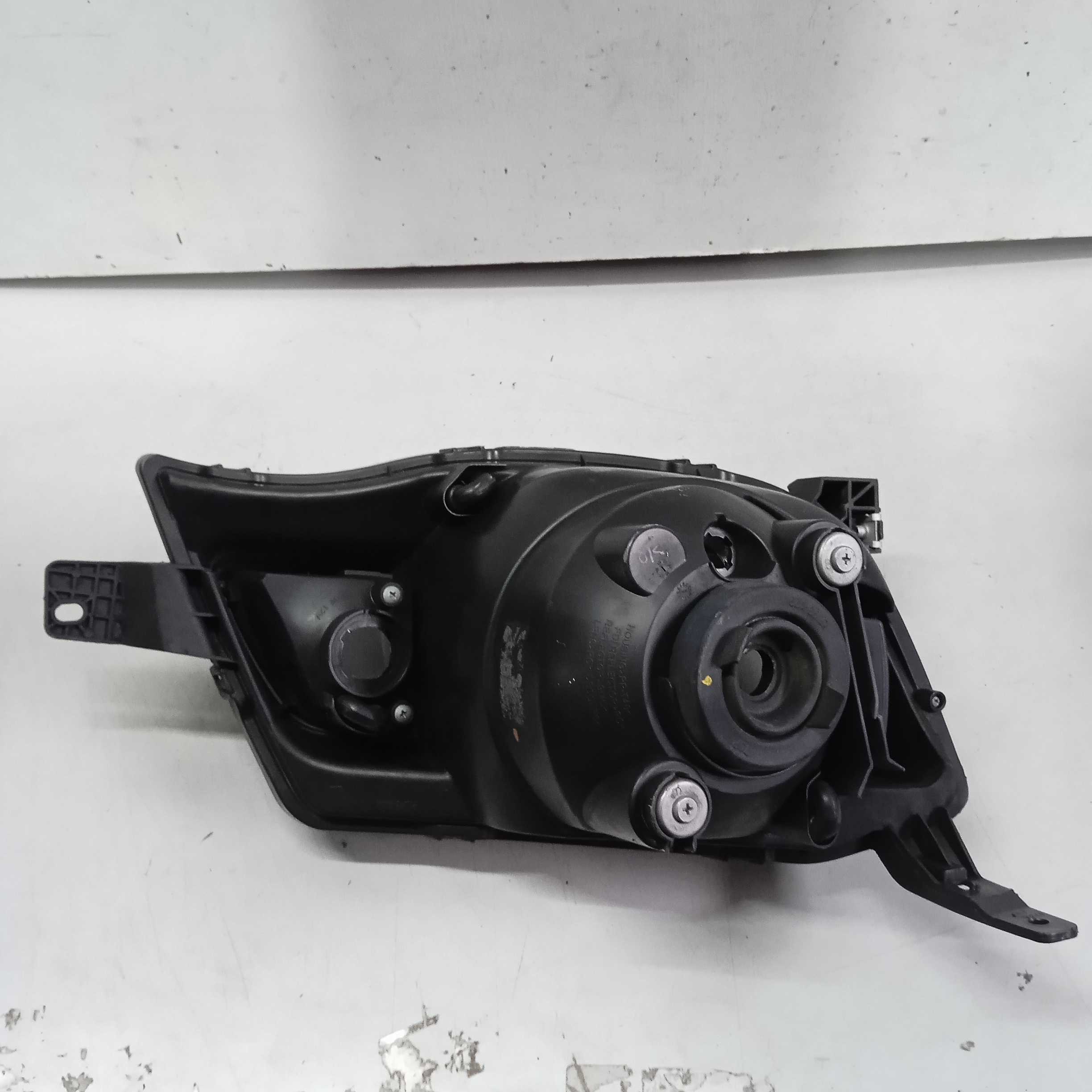 Farol Esquerdo Renault Kwid Ano 2017 / 2021 Recuperado 4