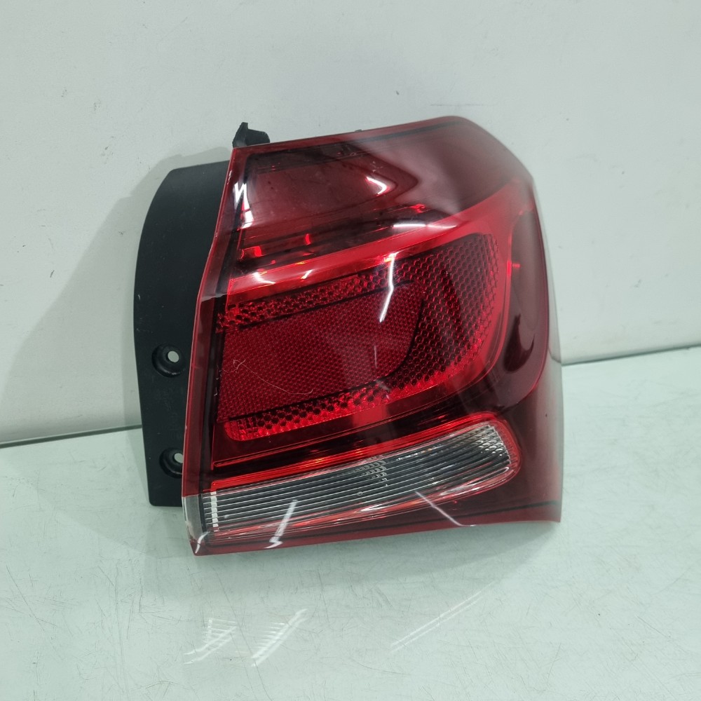 Lanterna Lado Direito Chevrolet Cobalt 2016/2019 Recuperado Direito/passageiro 2