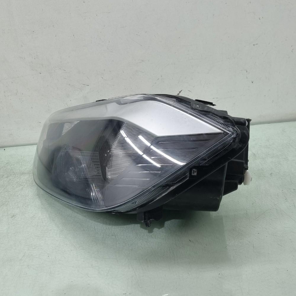 Farol Esquerdo Volkswagen Polo Track 2023 A 2025 Recuperado. 5