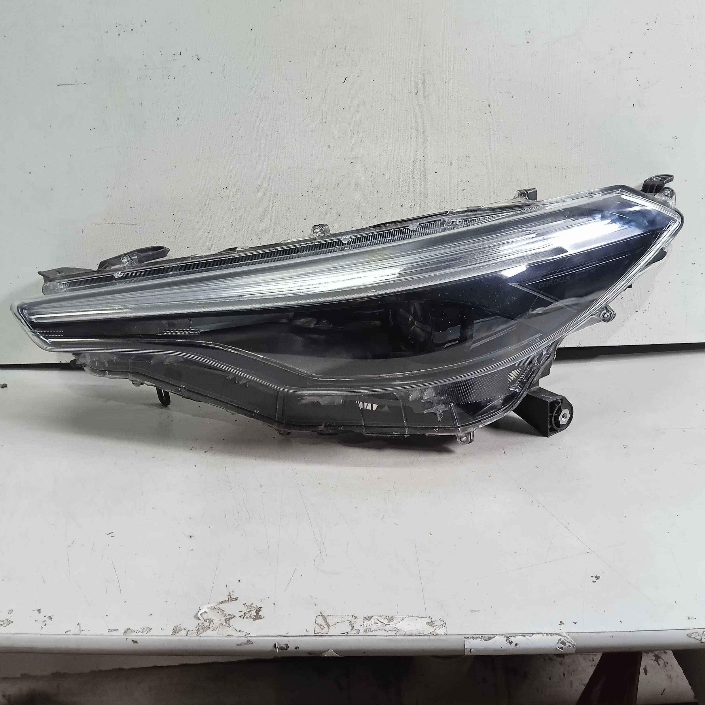 Farol Esquerdo Toyota Corolla Cross Ano 2022/2024 Recuperado 1