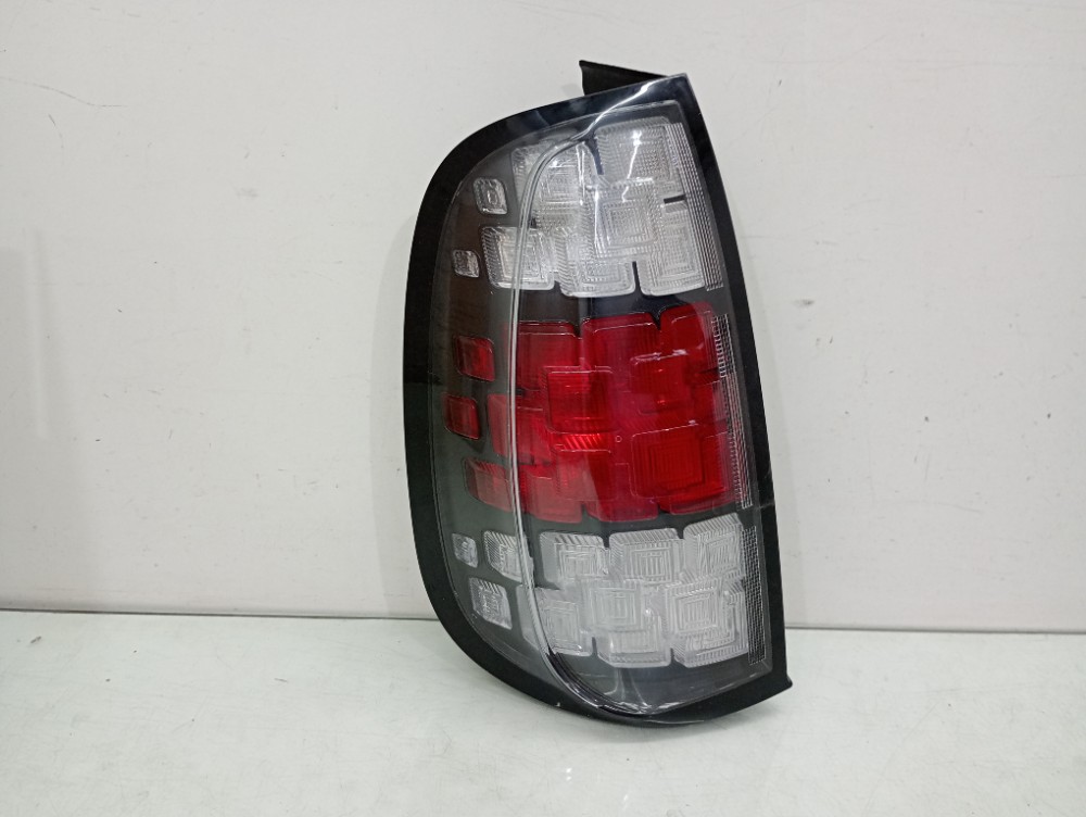 Lanterna Esquerda Com Led Fiat Uno Drive 2016/2021 2