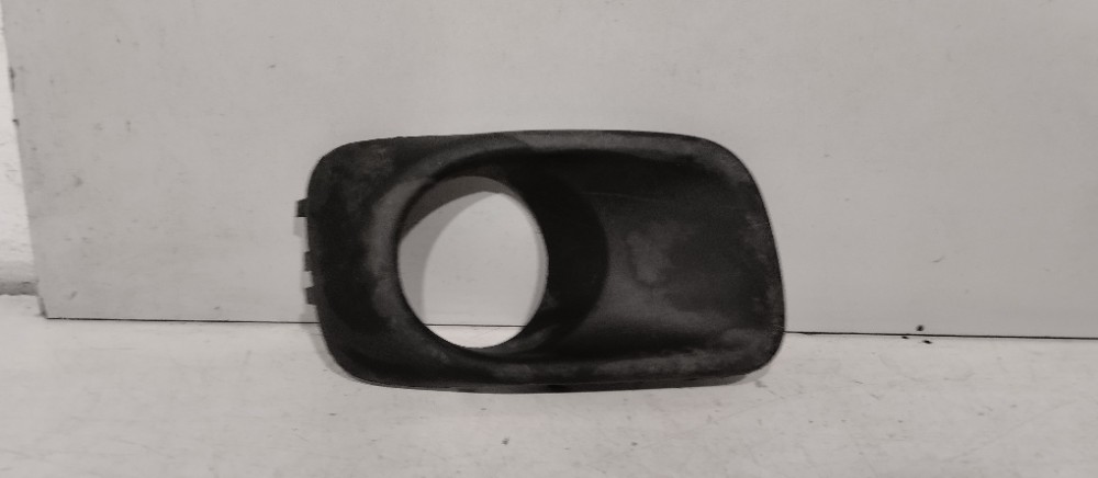 Moldura Milha Direito Citroën Aircross 2010/2015 Recuperado. Direito 2