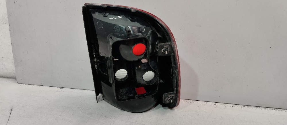 Lanterna Esquerda Saveiro G5 G6 2008/2015 Usado E Original. 7