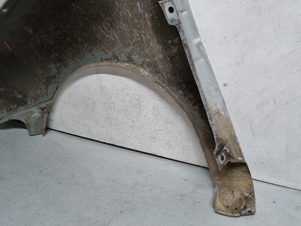 Paralama direito Volkswagen Gol bola 1996/1999 recuperado 6