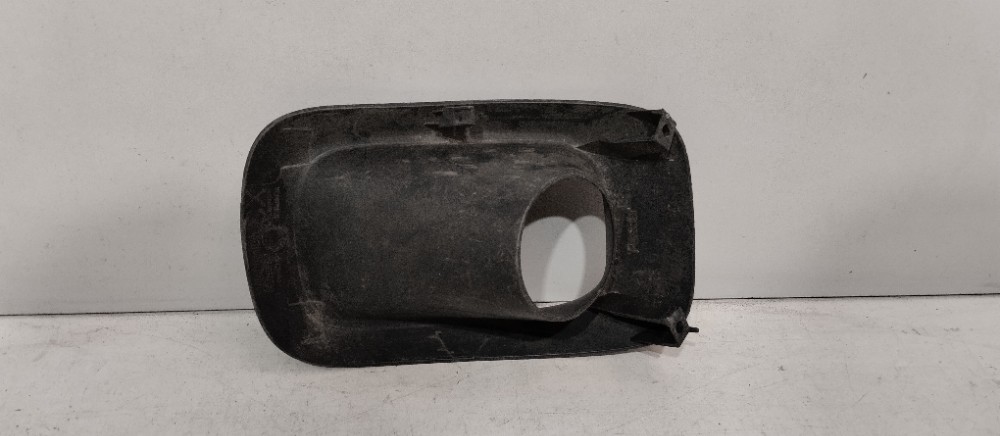 Moldura Milha Direita Fiat Uno 2014/2016 Recuperado Original 3