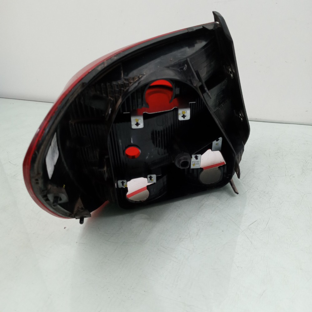 Lanterna Do Lado Direito Volkswagen Gol G6 Modelos 2013/2016 Direito/passageiro 4