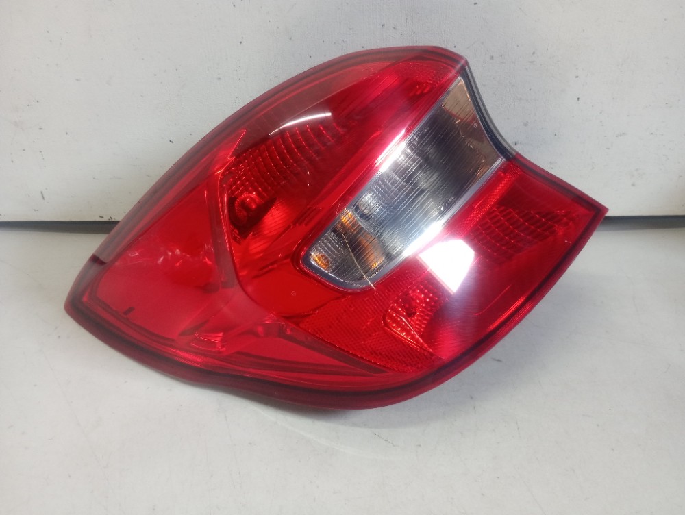 Lanterna Esquerda Ford Ka Hatch 2015 A 2018 Usada Original. Esquerdo/motorista 1
