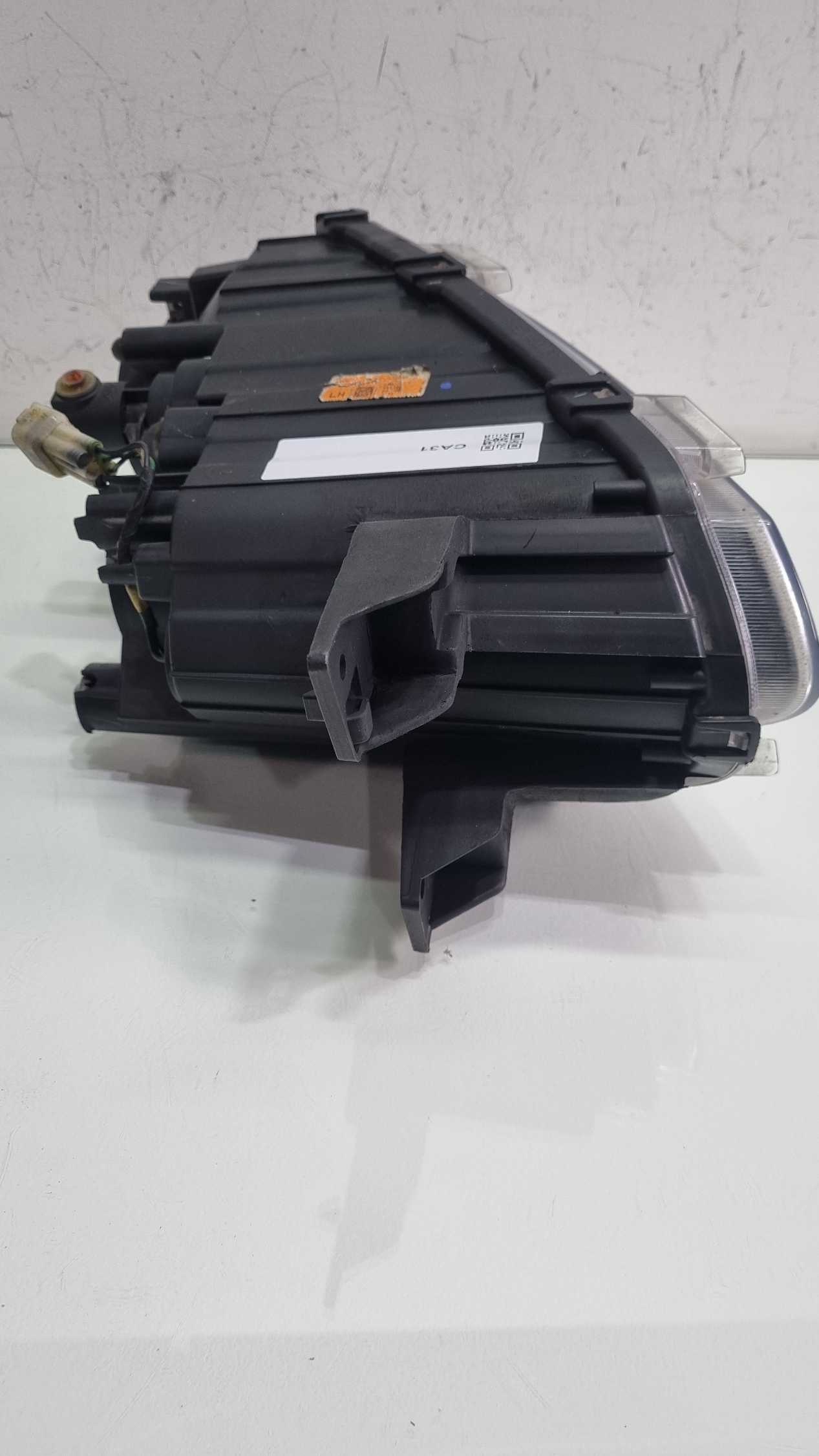 Farol lado esquerdo inferior Renault Kwid 2022/2024 2