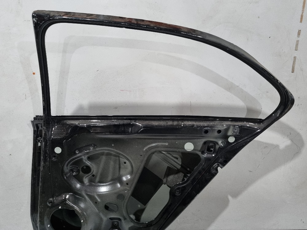 Porta Traseira Direita Volkswagen Jetta 2011/2017 Traseira Direito 6