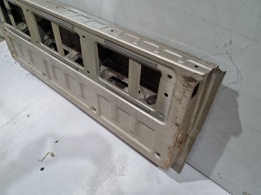 Tampa Traseira Chevrolet Montana 2013/2021 Recuperada Ori 4