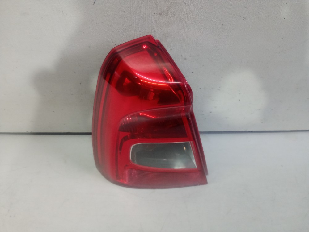 Lanterna Traseira Esquerda Renault Logan 2010/2013 Esquerdo/motorista 4