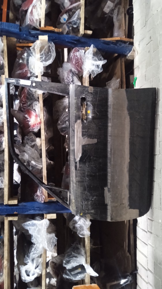 Porta dianteira esquerda Pajero tr4 2008/2014 1