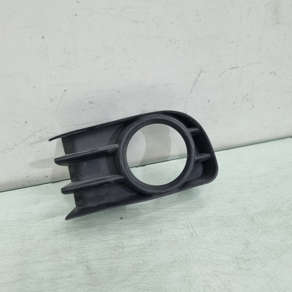 Moldura Do Farol De Milha . Renault Megane 2006/2011 Recon 3