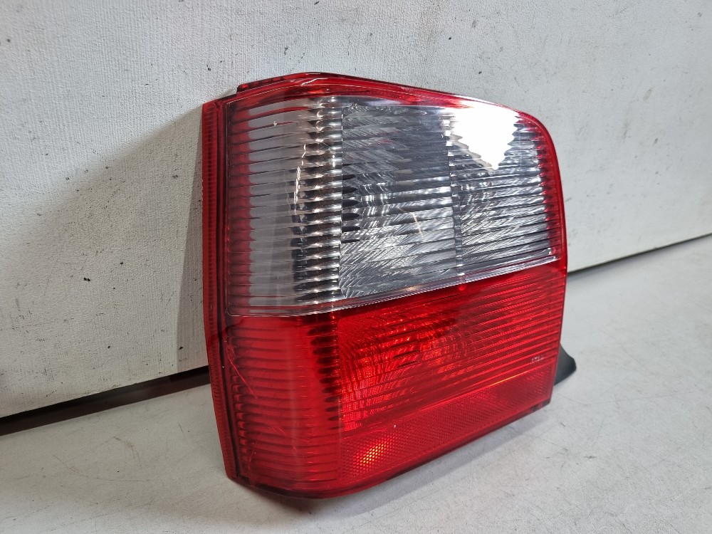 Lanterna Esquerda Fiat Uno 2005/2011 Recondicionada Original Esquerdo/motorista 2