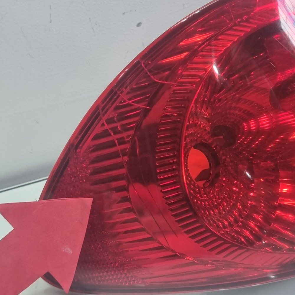 Lanterna Toyota Corolla Direito 2004/2008 Recuperado Direito/passageiro 5